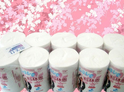 低價(jià)專(zhuān)業(yè)供應(yīng)加工各種生活用紙