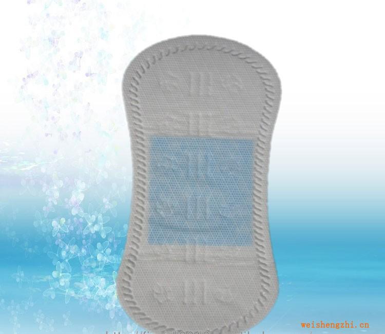衛(wèi)生護墊批發(fā)代理泉州衛(wèi)生巾廠家生產代理加工155MM網面衛(wèi)生護墊
